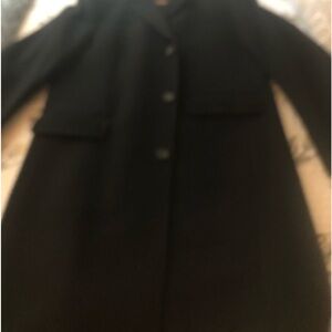 Express overcoat. Size L, I’m a regular 42. No smoker, tears,frays.